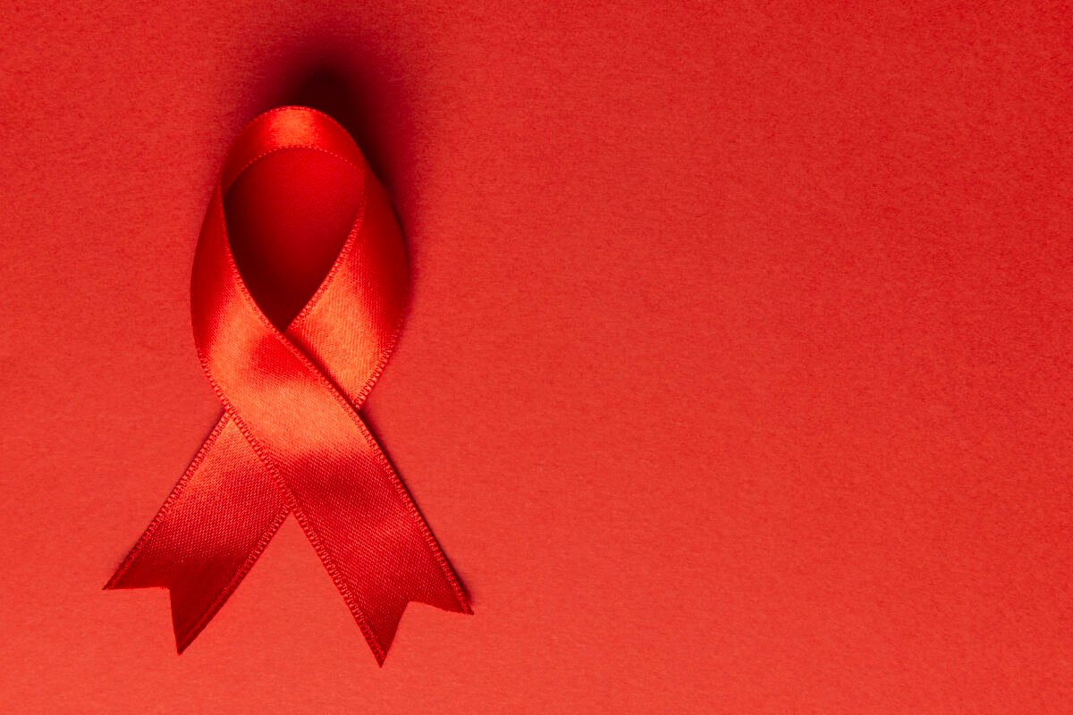 Dezembro Vermelho: Informação e cuidado transformam vidas